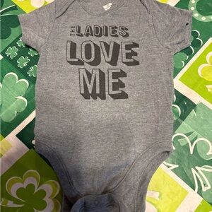 Old Navy Gray Bodysuit - The Ladies Love Me